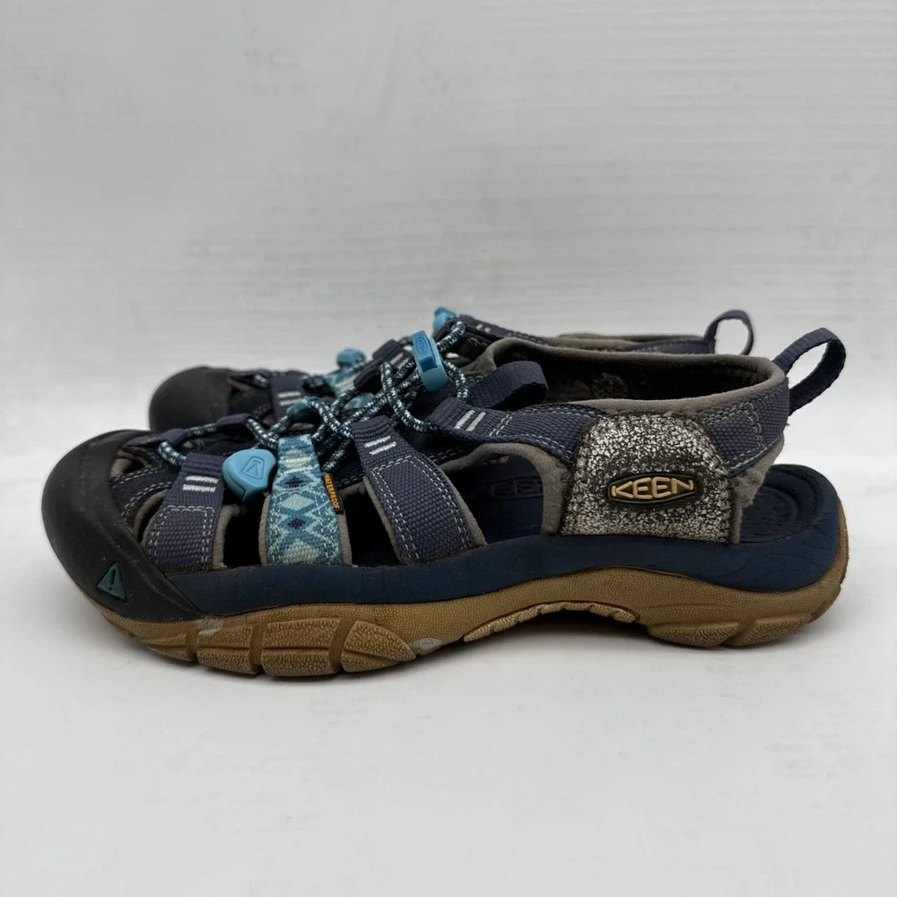 KEEN Newport H2 Navy Blue Waterproof Bumper Toe Hiking Trail Sandal Women Size 7
